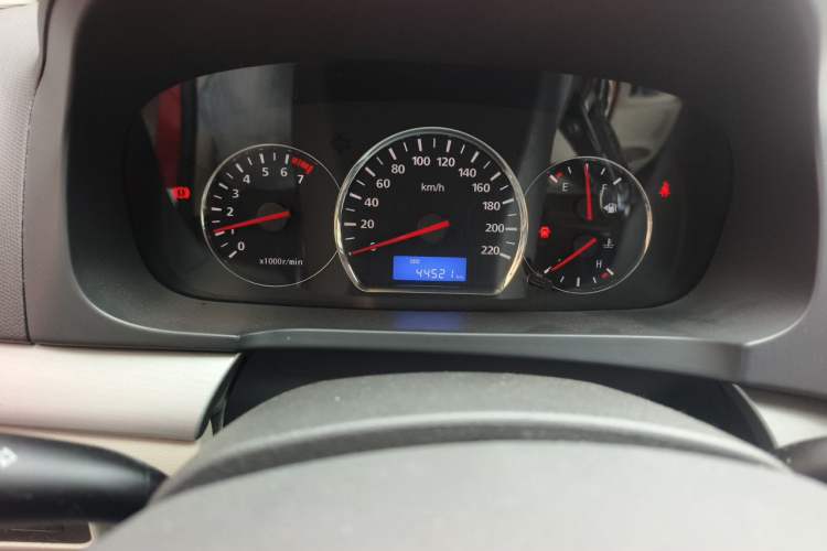 Used CHANGAN Alsvin V5 2012 1.5L Manual Dream Edition Odometer Close Up