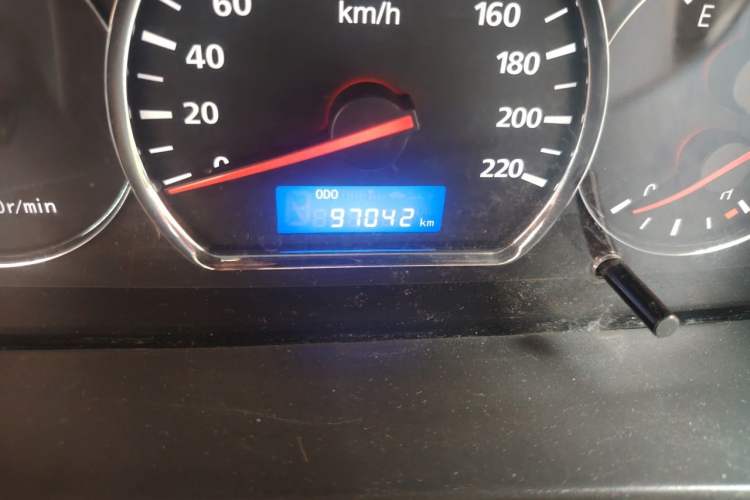 Used CHANGAN Alsvin V5 2012 1.5L Manual Dream Edition Odometer Close Up