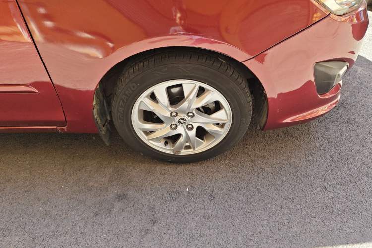 Used CHANGAN Alsvin V5 2012 1.5L Manual Sport Version China IV Standard Right Front Wheel Hub