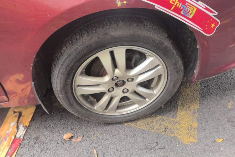 Used CHANGAN Alsvin V5 2012 1.5L Manual Dream Edition Right Front Wheel Hub