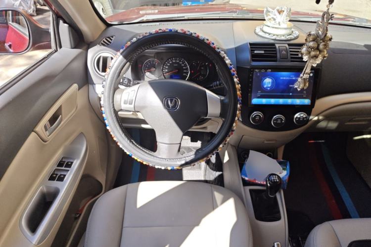 Used CHANGAN Alsvin V5 2012 1.5L Manual Sport Version China IV Standard Steering Wheel