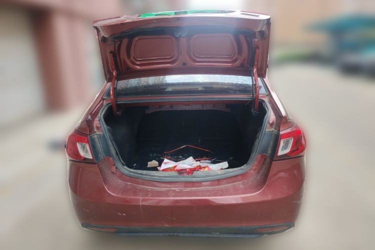 Used CHANGAN Alsvin V5 2012 1.5L Manual Dream Edition Trunk