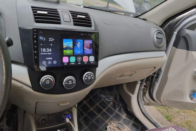 Used CHANGAN Alsvin V5 2012 1.5L Manual Dream Edition Audio And AC Panel