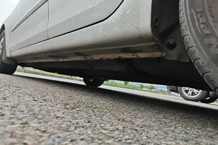 Used CHANGAN Alsvin V5 2012 1.5L Manual Sport Version China IV Standard Chassis Rear Left