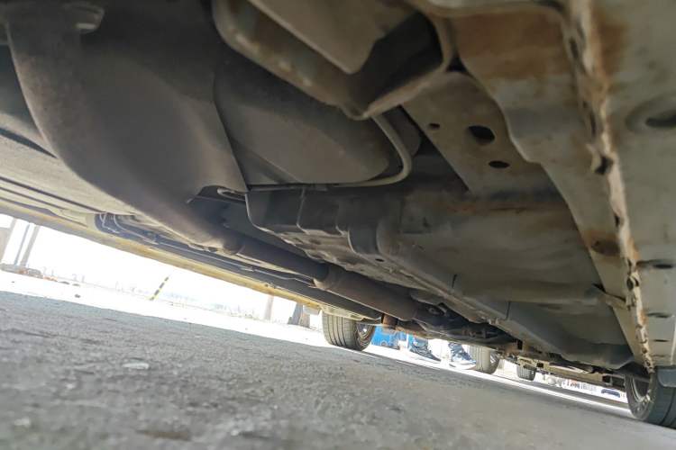 Used CHANGAN Alsvin V5 2012 1.5L Manual Dream Edition Chassis Rear Right