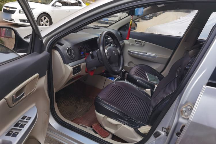 Used CHANGAN Alsvin V5 2012 1.5L Manual Dream Edition Driver Seat
