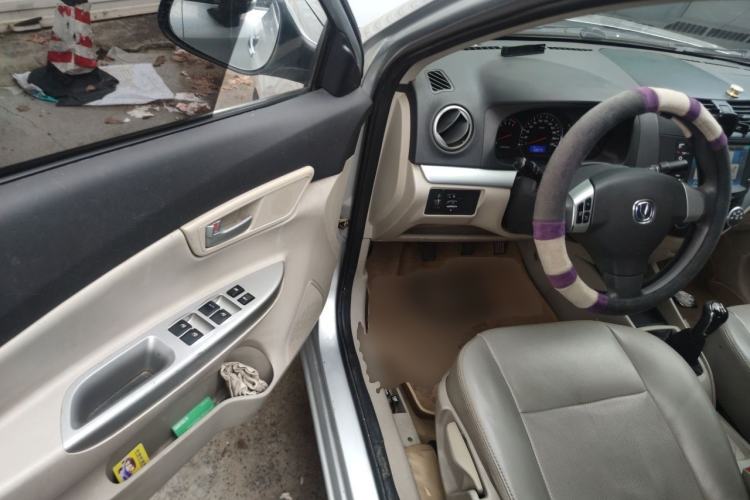 Used CHANGAN Alsvin V5 2012 1.5L Manual Dream Edition Driver Seat