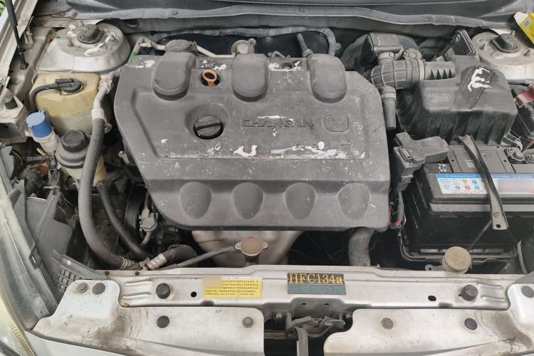 Used CHANGAN Alsvin V5 2012 1.5L Manual Dream Edition Engine Bay
