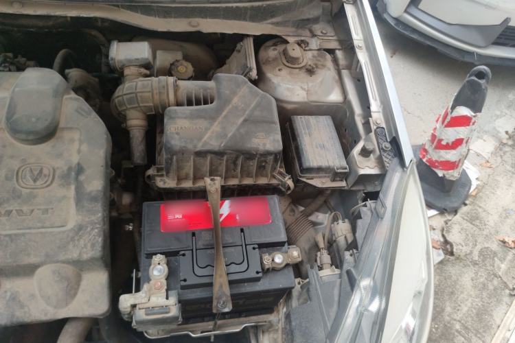 Used CHANGAN Alsvin V5 2012 1.5L Manual Dream Edition Engine Bay Left