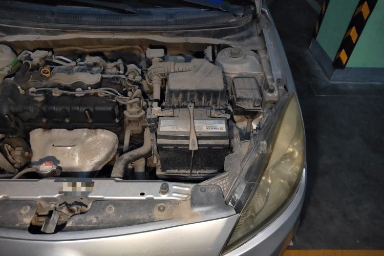 Used CHANGAN Alsvin V5 2012 1.5L Manual Sport Version China IV Standard Engine Bay Left