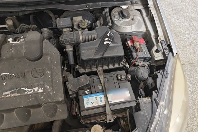 Used CHANGAN Alsvin V5 2012 1.5L Manual Dream Edition Engine Bay Left