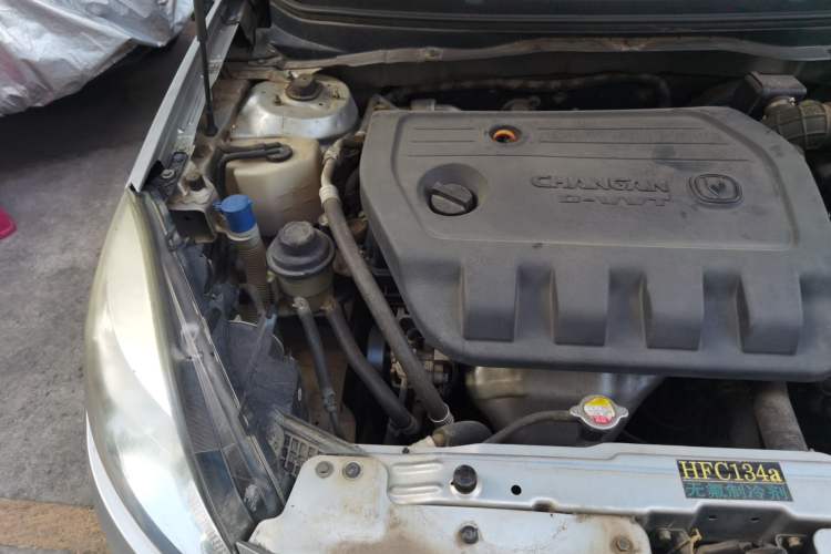 Used CHANGAN Alsvin V5 2012 1.5L Manual Dream Edition Engine Bay Right