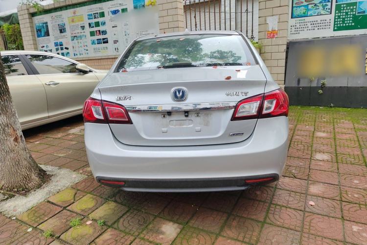 Used CHANGAN Alsvin V5 2012 1.5L Manual Dream Edition Exterior 4
