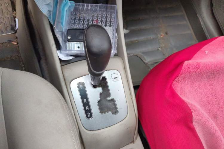 Used CHANGAN Alsvin V5 2012 1.5L Automatic Dream Edition Gear Lever
