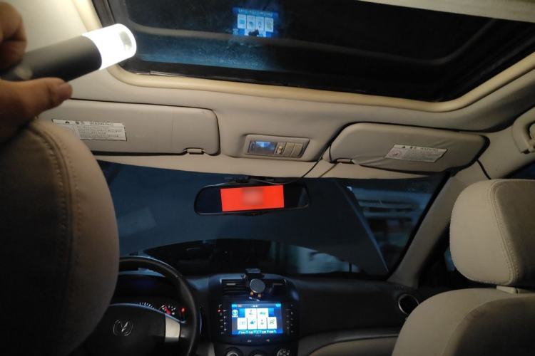 Used CHANGAN Alsvin V5 2012 1.5L Manual Sport Version China IV Standard Headliner
