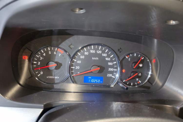 Used CHANGAN Alsvin V5 2012 1.5L Manual Dream Edition Instrument Cluster