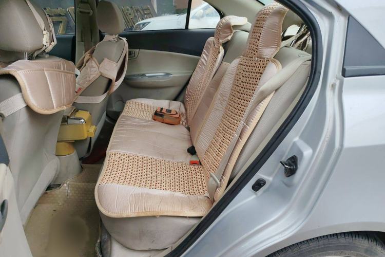 Used CHANGAN Alsvin V5 2012 1.5L Manual Dream Edition Interior 1