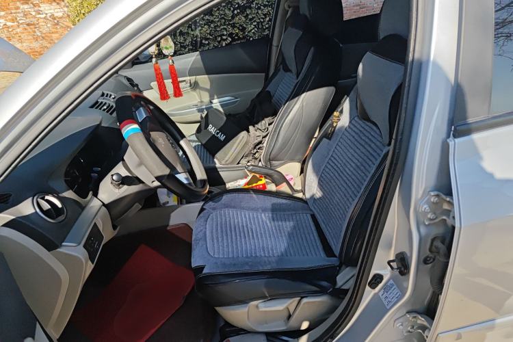 Used CHANGAN Alsvin V5 2012 1.5L Manual Dream Edition Left Front Seat