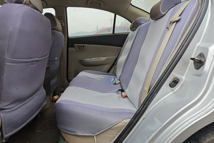 Used CHANGAN Alsvin V5 2012 1.5L Manual Sport Version China IV Standard Left Rear Seat