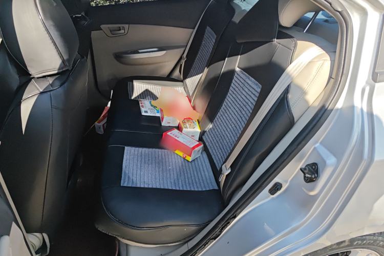 Used CHANGAN Alsvin V5 2012 1.5L Manual Dream Edition Left Rear Seat