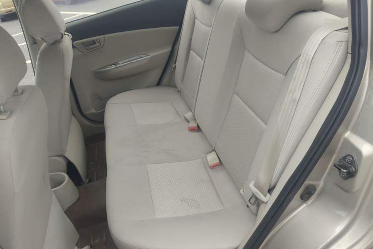 Used CHANGAN Alsvin V5 2012 1.5L Manual Dream Edition Left Rear Seat