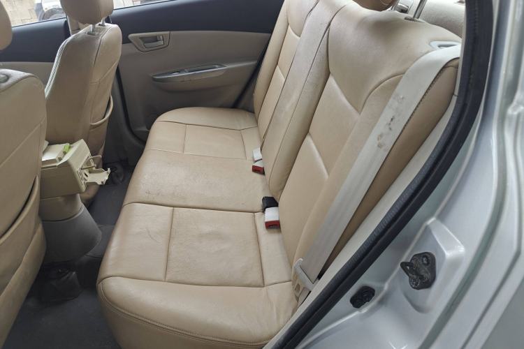 Used CHANGAN Alsvin V5 2012 1.5L Manual Dream Edition Left Rear Seat