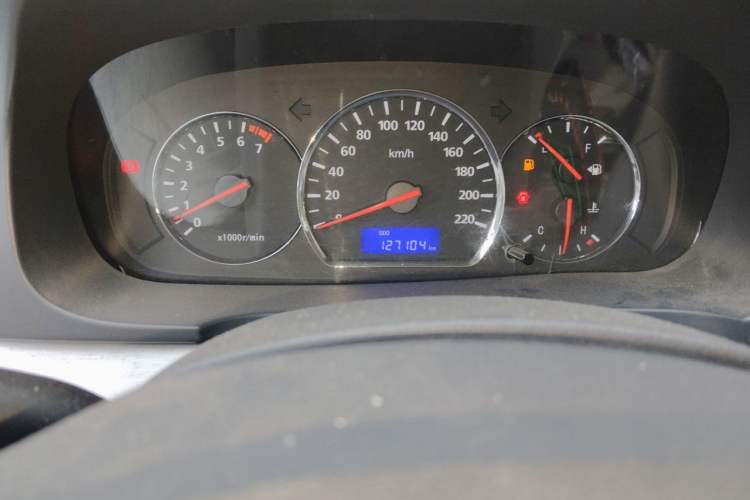 Used CHANGAN Alsvin V5 2012 1.5L Manual Dream Edition Odometer Close Up