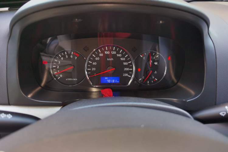 Used CHANGAN Alsvin V5 2012 1.5L Manual Dream Edition Odometer Close Up