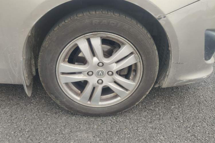 Used CHANGAN Alsvin V5 2012 1.5L Manual Dream Edition Right Front Wheel Hub