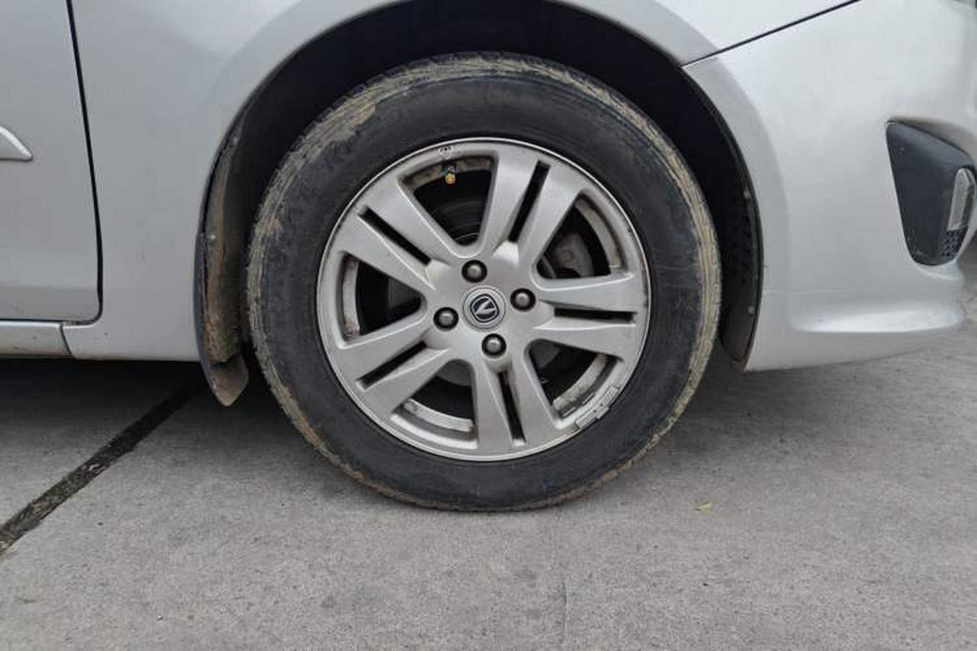 Used CHANGAN Alsvin V5 2012 1.5L Manual Dream Edition Right Front Wheel Hub