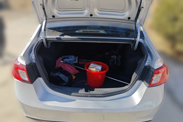 Used CHANGAN Alsvin V5 2012 1.5L Manual Dream Edition Trunk