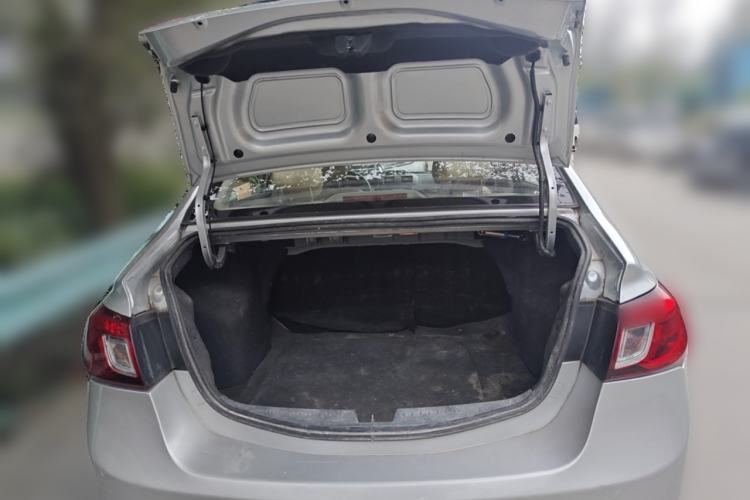 Used CHANGAN Alsvin V5 2012 1.5L Manual Dream Edition Trunk