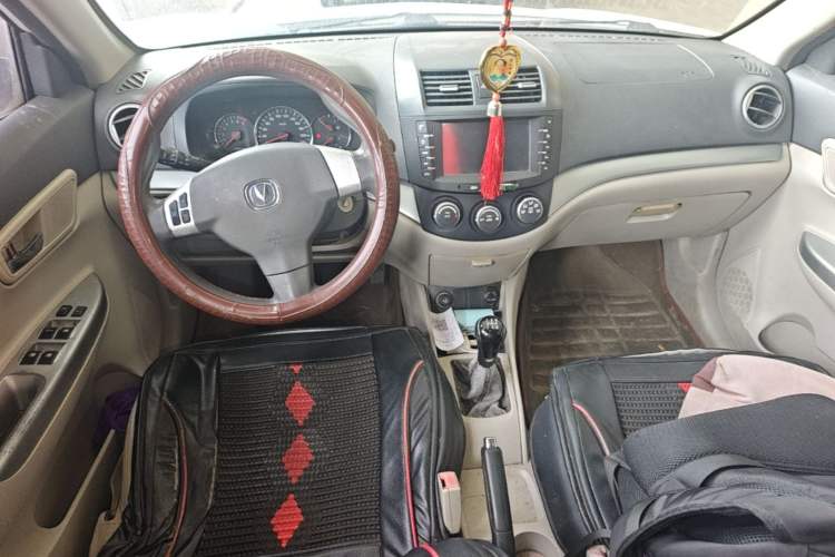 Used CHANGAN Alsvin V5 2012 1.5L Manual Dream Edition Center Console