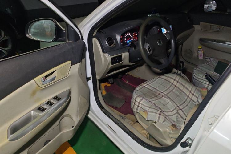Used CHANGAN Alsvin V5 2012 1.5L Manual Dream Edition Driver Seat