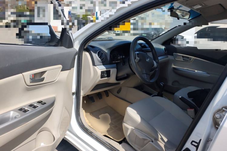 Used CHANGAN Alsvin V5 2012 1.5L Manual Dream Edition Driver Seat