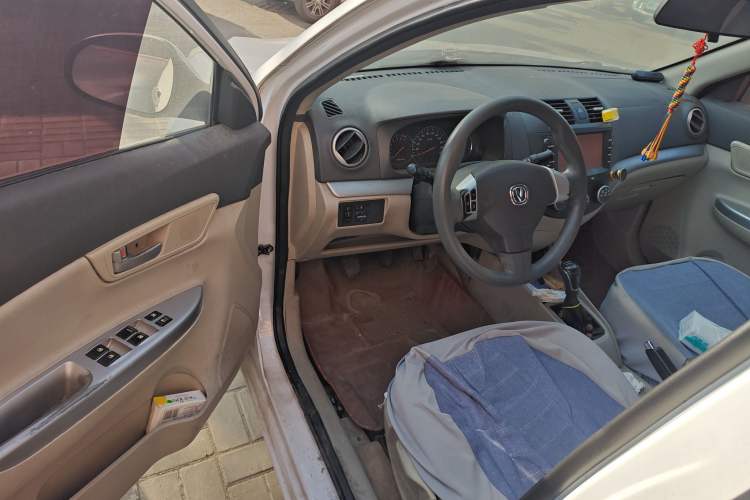 Used CHANGAN Alsvin V5 2012 1.5L Manual Dream Edition Driver Seat