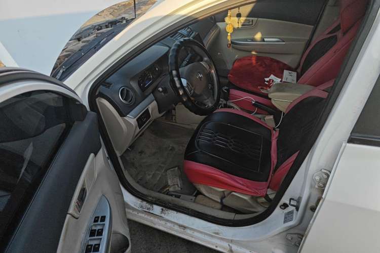 Used CHANGAN Alsvin V5 2012 1.5L Manual Dream Edition Driver Seat
