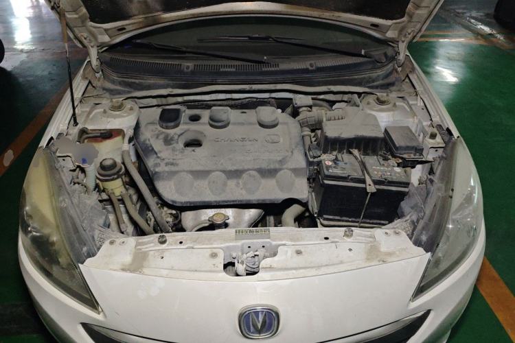 Used CHANGAN Alsvin V5 2012 1.5L Manual Dream Edition Engine Bay