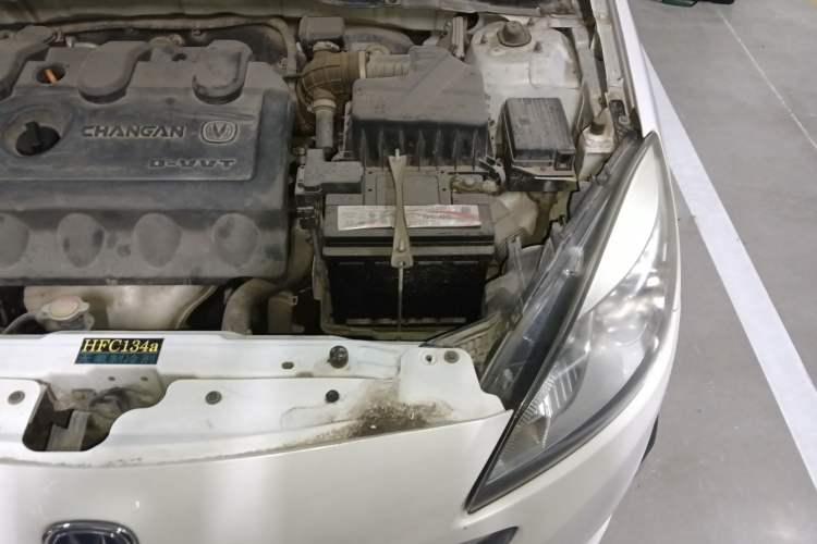 Used CHANGAN Alsvin V5 2012 1.5L Manual Dream Edition Engine Bay Left