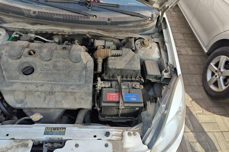 Used CHANGAN Alsvin V5 2012 1.5L Manual Dream Edition Engine Bay Left