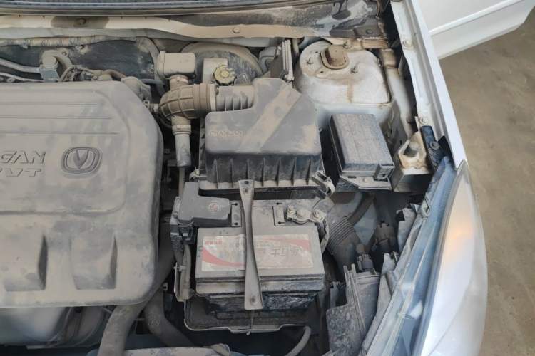 Used CHANGAN Alsvin V5 2012 1.5L Manual Dream Edition Engine Bay Left