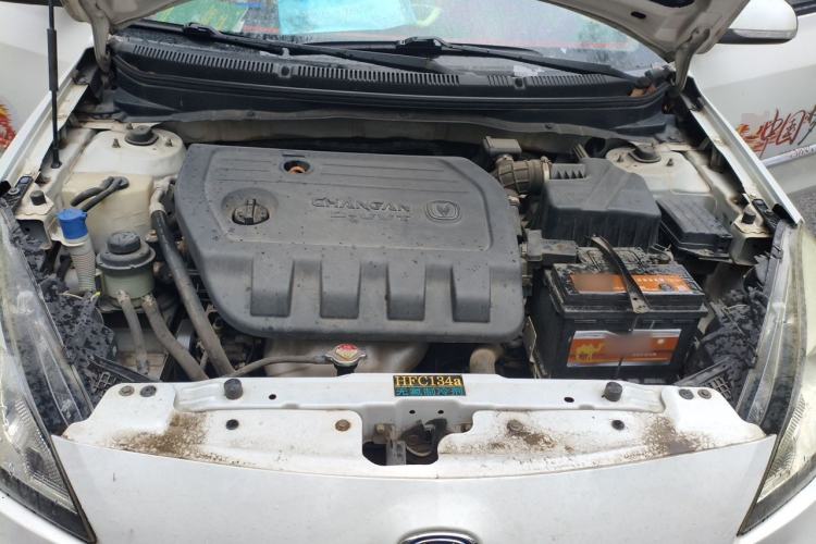 Used CHANGAN Alsvin V5 2012 1.5L Manual Dream Edition Engine Bay