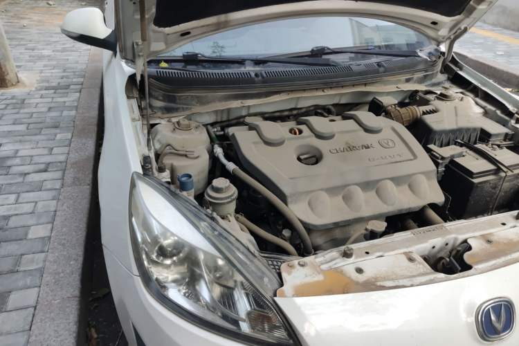 Used CHANGAN Alsvin V5 2012 1.5L Manual Dream Edition Engine Bay Right