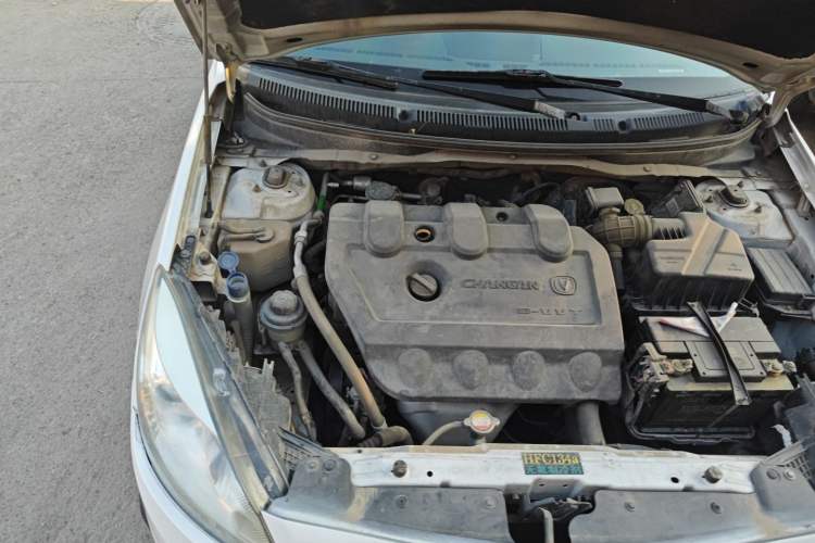 Used CHANGAN Alsvin V5 2012 1.5L Manual Dream Edition Engine Bay Right