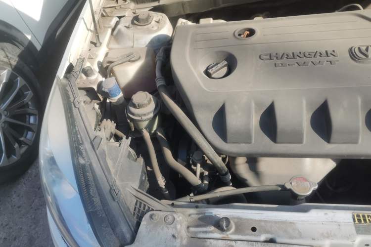 Used CHANGAN Alsvin V5 2012 1.5L Automatic Dream Edition Engine Bay Right