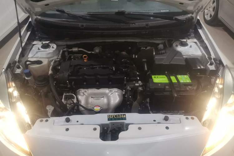 Used CHANGAN Alsvin V5 2012 1.5L Manual Sport Version China IV Standard Engine Bay