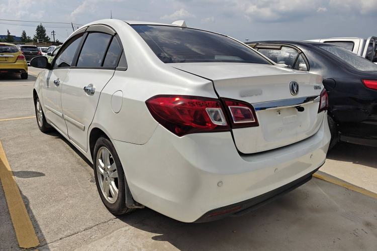 Used CHANGAN Alsvin V5 2012 1.5L Manual Dream Edition Exterior 2