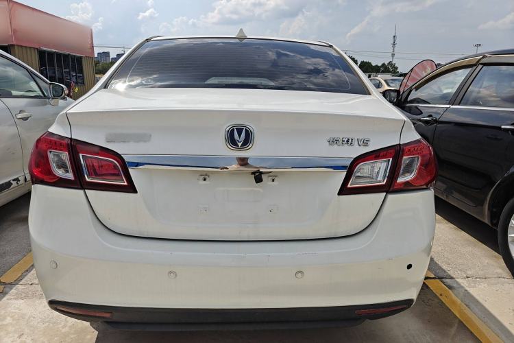 Used CHANGAN Alsvin V5 2012 1.5L Manual Dream Edition Exterior 3