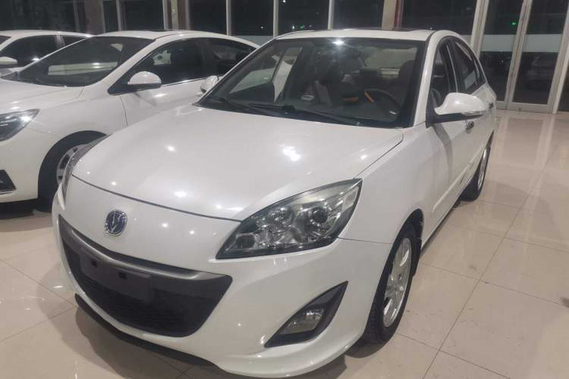Used CHANGAN Alsvin V5 2012 1.5L Manual Sport Version China IV Standard Front Left 45 Deg