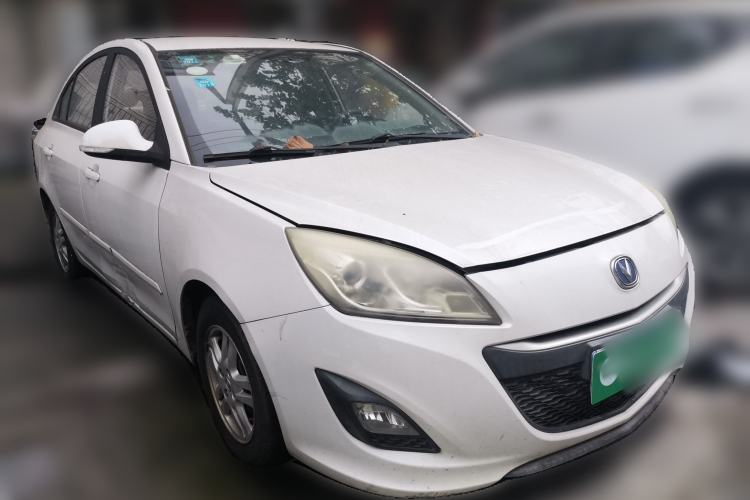 Used CHANGAN Alsvin V5 2012 1.5L Manual Dream Edition Front Right 45 Deg